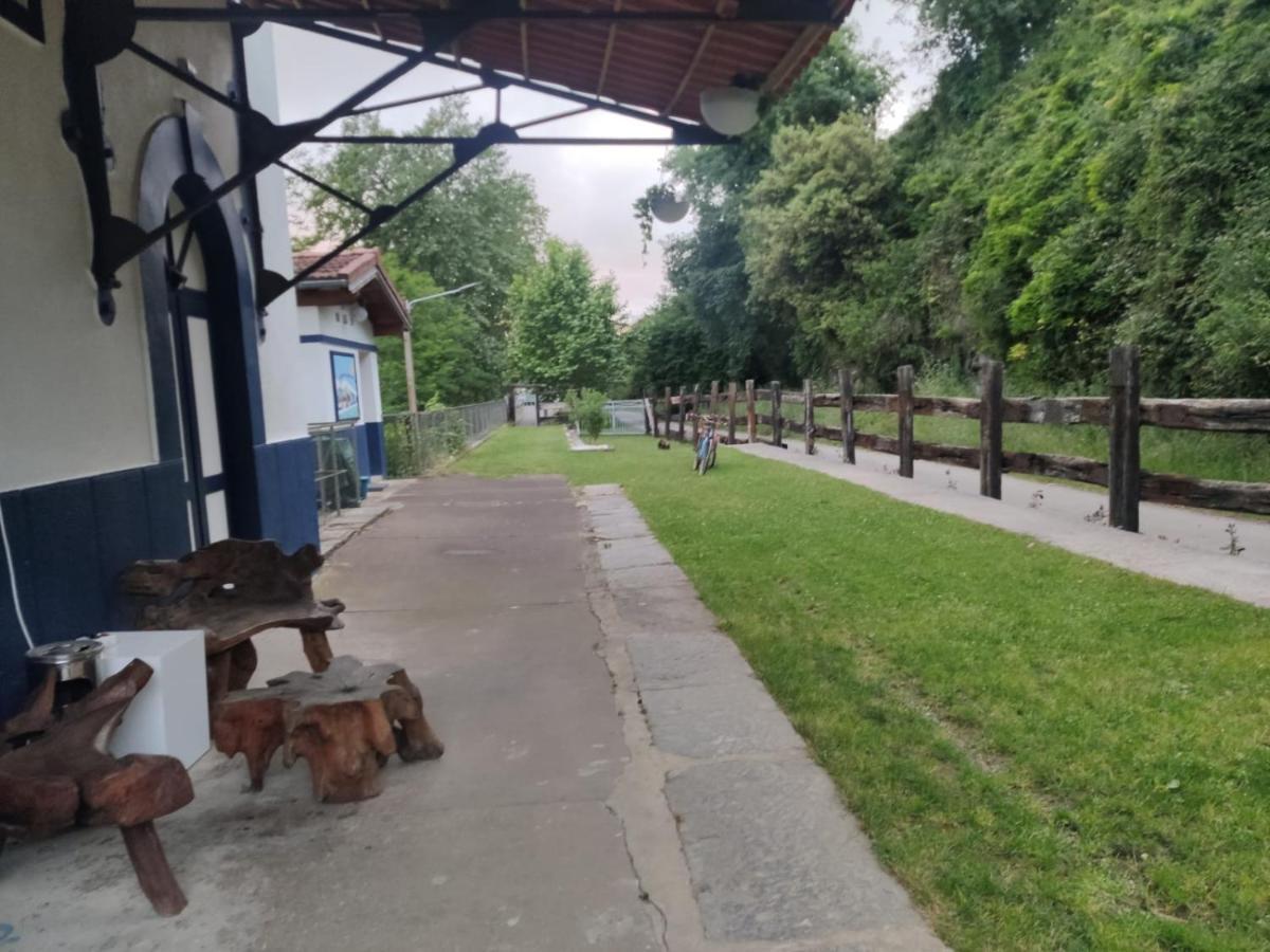- La Vieja Estacion - Cerca De Bilbao Castro Urdiales