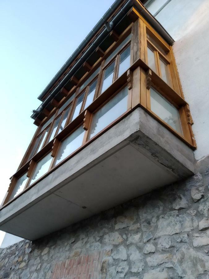 - La Vieja Estacion - Cerca De Bilbao * Castro Urdiales